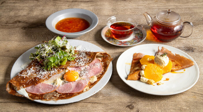 【神戸特集vol.10】元町「CREPE & GALETTE TOOTH TOOTH」創業の地で、ともし続ける想い出の灯り。