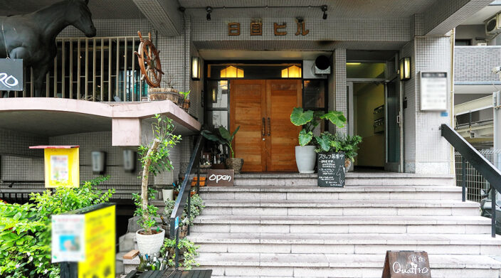 フースタ関西｜【神戸特集vol.17】元町「洋食クアトロ 元町本店」デミグラスに二週間。変え続けることが、守ること。