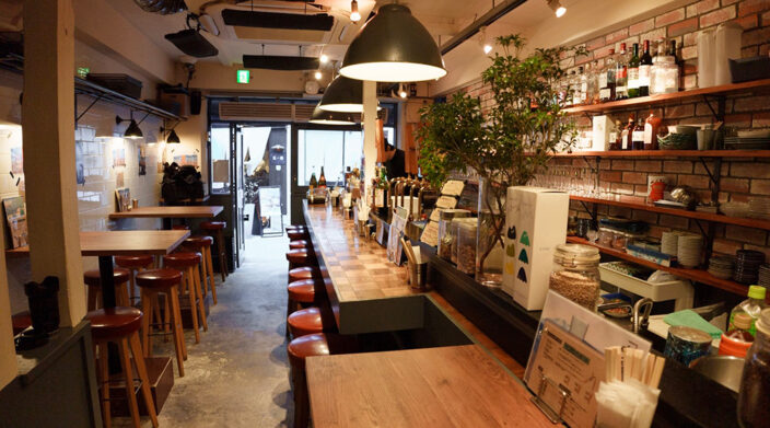 フースタ関西|【神戸特集vol.18】三宮「HOP STAND 三宮店」楽しく美味しいを届ける。なんかおもしろそう、と立ち寄る一軒。